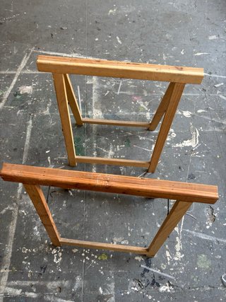 Caballetes de madera para mesa