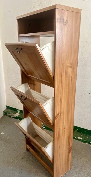 Zapatero de madera