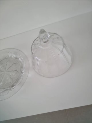 Plato con cúpula de cristal para pasteles o queso