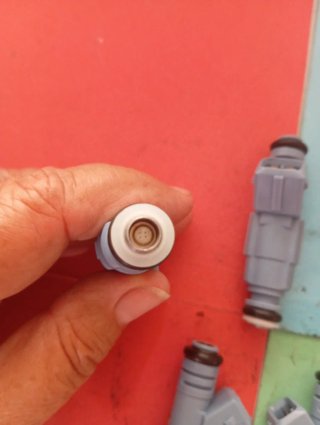 Inyector Combustible Volvo 0280155830