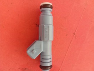 Inyector Combustible Volvo 0280155830