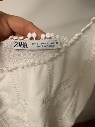 Vestido blanco con bordado
