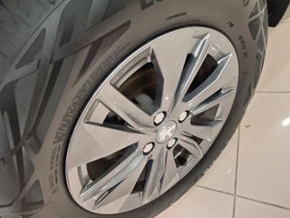 Peugeot 2008 27/12/2021