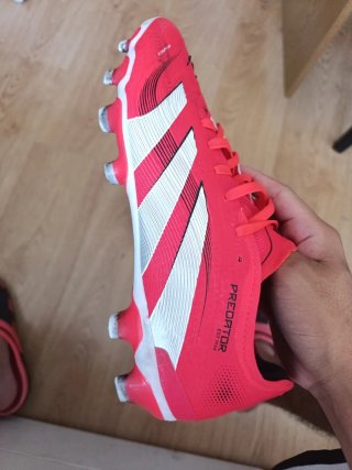 Zapatillas Fútbol Adidas Predator Talla 41.5 Rojas