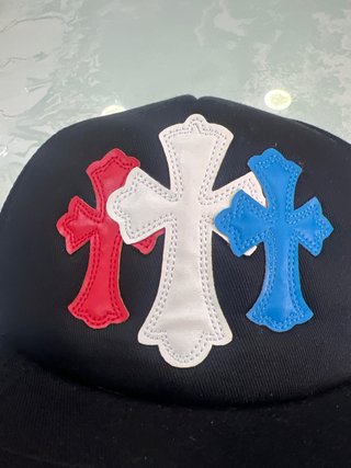 Gorra Trucker Chrome Hearts Tricolor