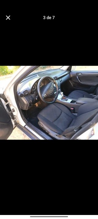 Mercedes-Benz Clase C 2005