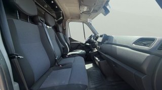 Renault Master Furgon L3H2 3500 Blue dCi 99 kW (135 CV)