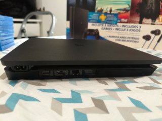 PS4 Slim 1TB Negra + 3 Juegos + Mando
