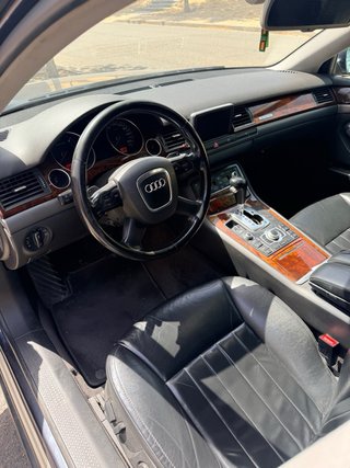 Audi A8 2005