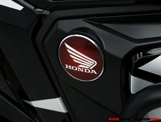 HONDA CRF 1100 AFRICA TWIN DCT