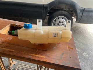 Bote de agua Iveco Daily