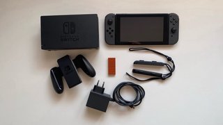 Pack Nintendo Switch V1 con Accesorios. Leer!!
