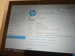 HP Pavilion x2 Detachable 2-in-1