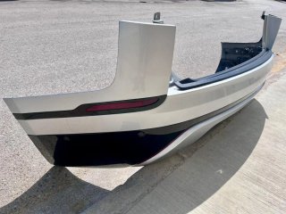 Paragolpes Trasero Range Rover Velar