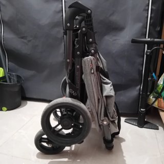 Carrito Bebé Valco Baby Snap 4 Gris