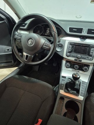 Volkswagen Passat 2011