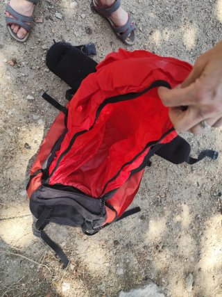 Mochila Montaña Eltsport 60L Negra/Roja