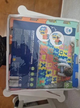 Alfombra Puzzle Letras y Números Mundo Diver