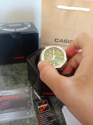 Reloj Casio G-Shock GM-2110D Plata/Verde