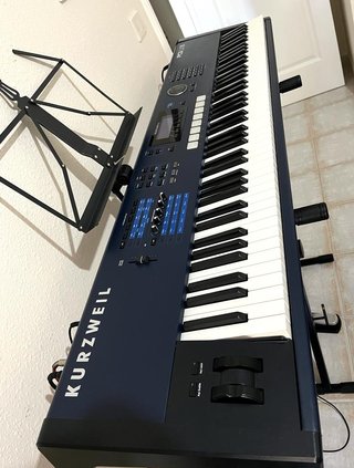 Kurzweil PC3 LE 8 Piano Digital 88 Teclas