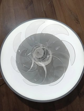 Ventilador de techo LED moderno