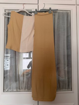 Conjunto top y pantalón beige