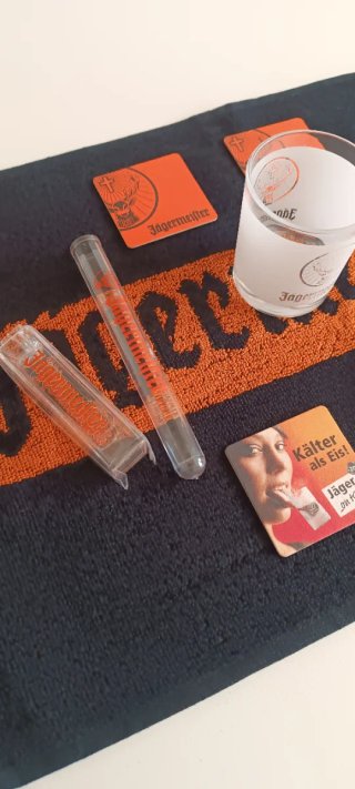 Lote Jägermeister: Vaso, Posavasos y Más