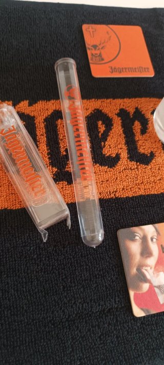 Lote Jägermeister: Vaso, Posavasos y Más