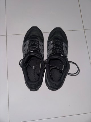 Zapatilla Salomon grivola