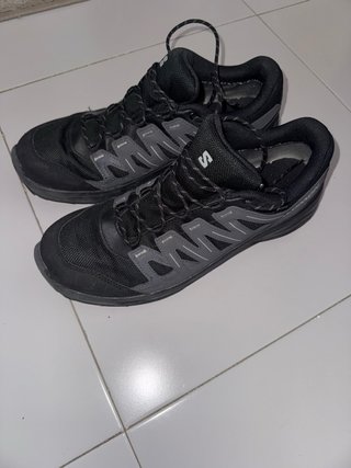 Zapatilla Salomon grivola
