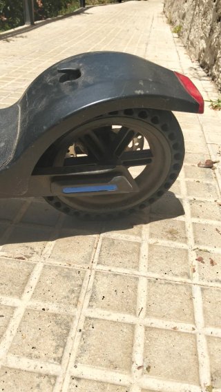 Patinete Eléctrico modelo Goodyear G6. ruedas 8.5
