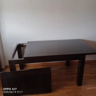 Mesa comedor oscura 6 sillas sin usar
