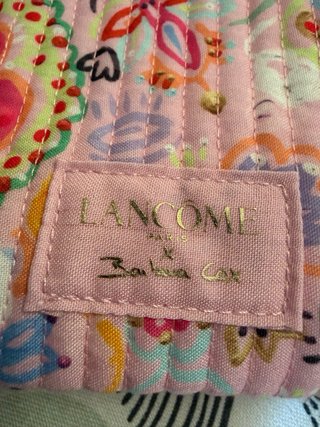 Pochette Barbara Cox per Lancome