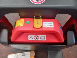 Transpaleta Eléctrica para Camión