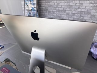 Apple iMac 21,5” Late 2013 i5 Quad-Core
