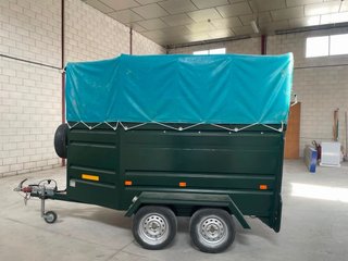 Remolque VAN para transporte caballos
