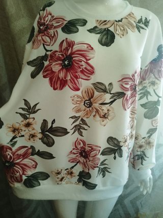 Sudadera Ligera Estampada (medidas en descripción)