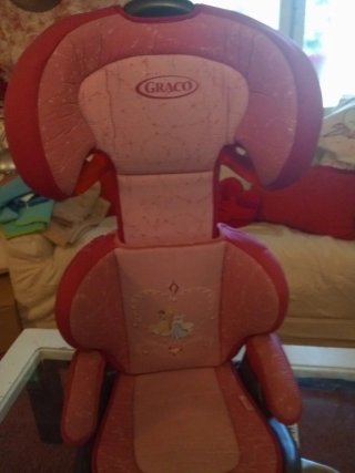 Silla de coche infantil Graco rosa. princesas