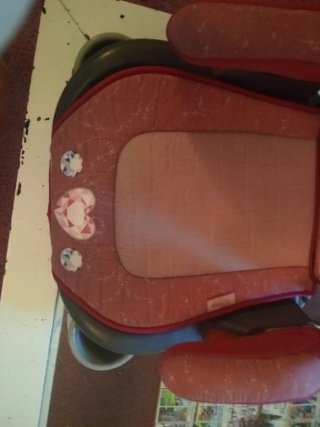 Silla de coche infantil Graco rosa. princesas