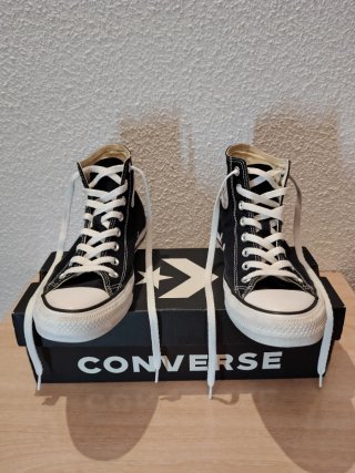 Converse Chuck Taylor All Star Negras Talla 39.5