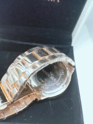 Reloj Pandora Dorado Multicolor