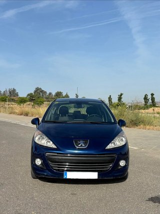 Peugeot 207 2010