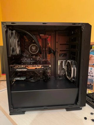PC Sobremesa Negro