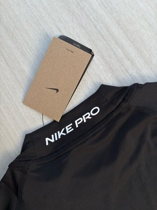 Camiseta deportiva Nike Pro Maglia