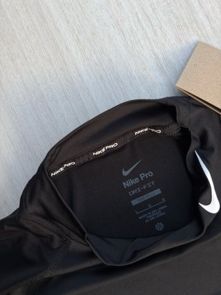 Camiseta deportiva Nike Pro Maglia