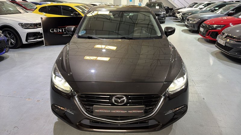 Mazda 2017, foto 2