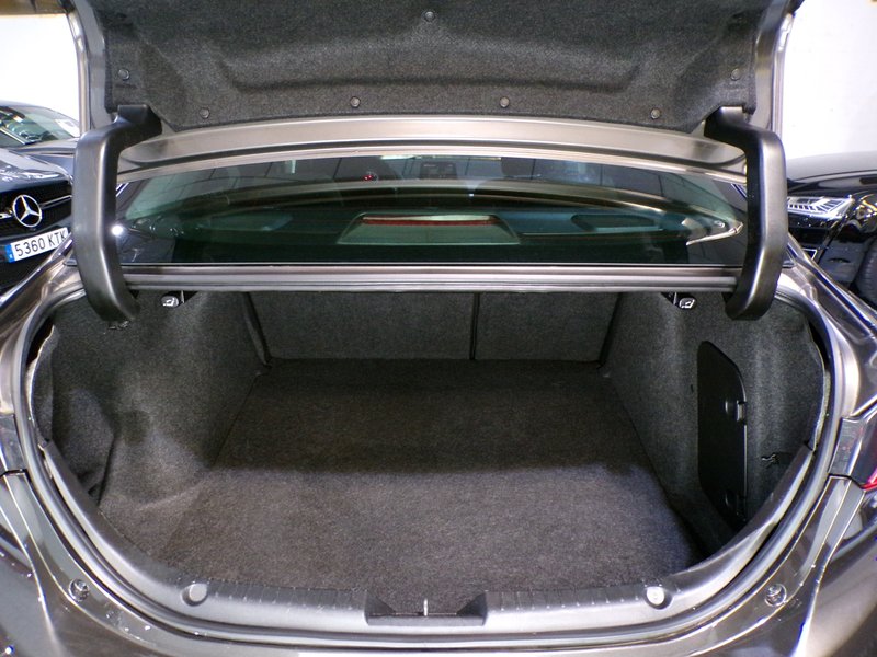Mazda 2017, foto 14