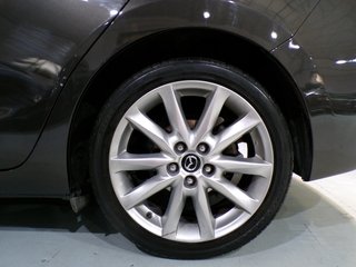 Mazda 3 Sedan 2.2d 150cv 2017