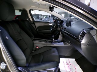Mazda 3 Sedan 2.2d 150cv 2017