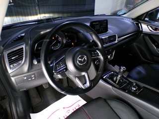 Mazda 3 Sedan 2.2d 150cv 2017